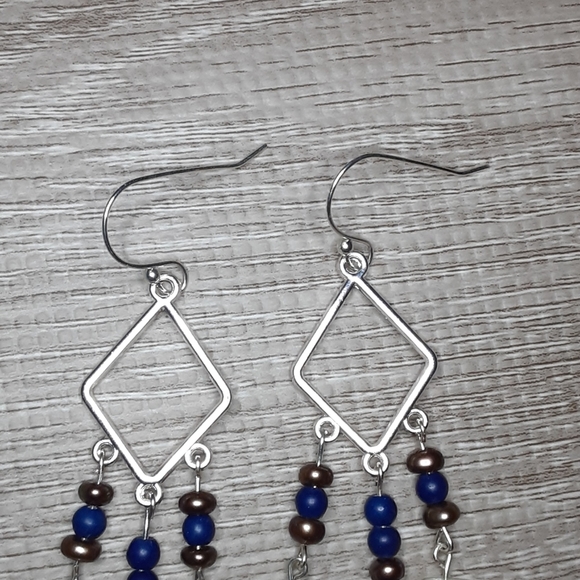 🐸Mother of Pearl, Lapiz & Pearl Earrings - Picture 7 of 7